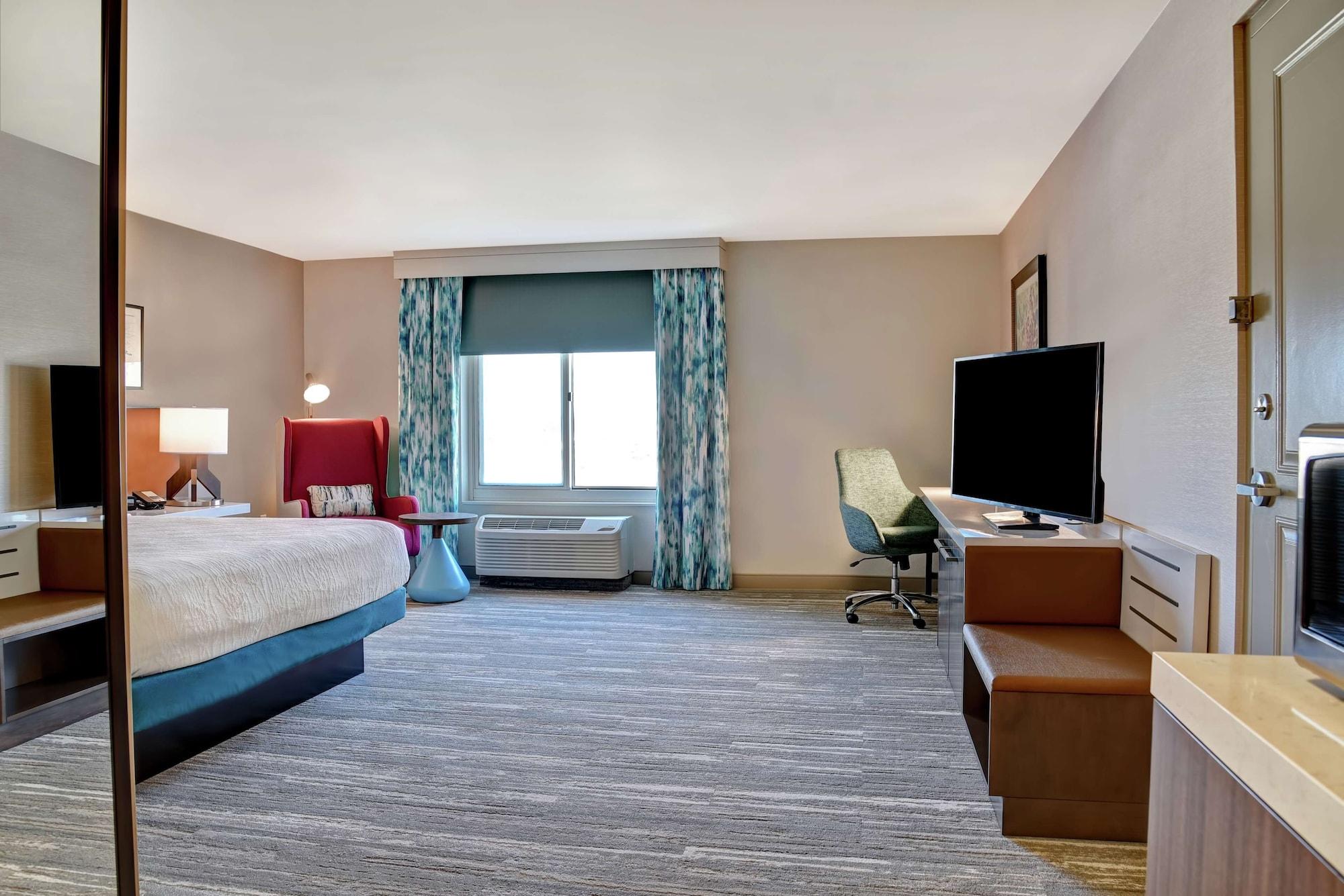 Hilton Garden Inn Kansas City/Kansas Exterior photo