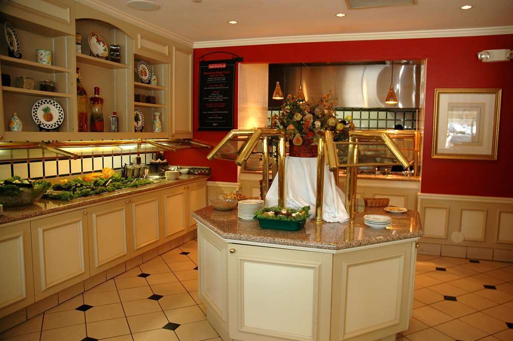 Hilton Garden Inn Kansas City/Kansas Restaurant photo