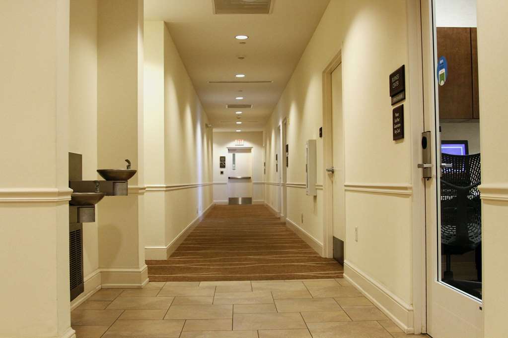 Hilton Garden Inn Kansas City/Kansas Facilities photo